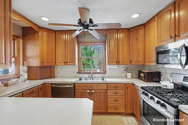 $442,500 | 4351 Brookcrest Drive Southwest, Wyoming, MI 49418