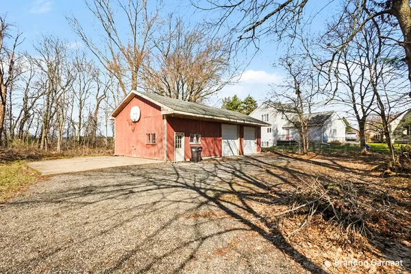 $442,500 | 4351 Brookcrest Drive Southwest, Wyoming, MI 49418