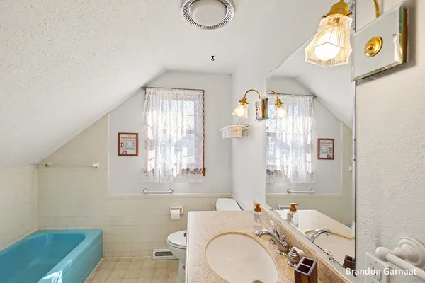 $442,500 | 4351 Brookcrest Drive Southwest, Wyoming, MI 49418