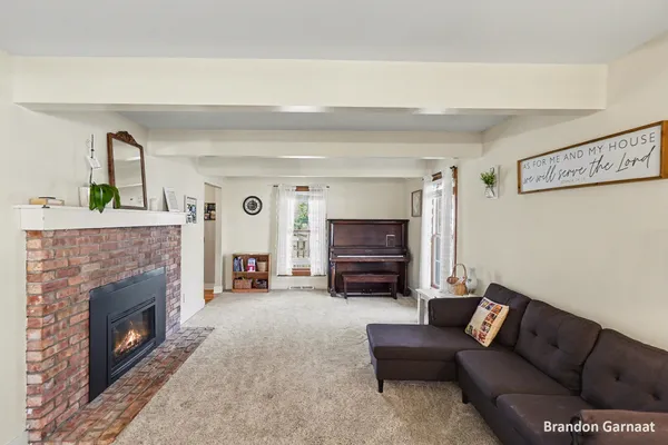 $442,500 | 4351 Brookcrest Drive Southwest, Wyoming, MI 49418