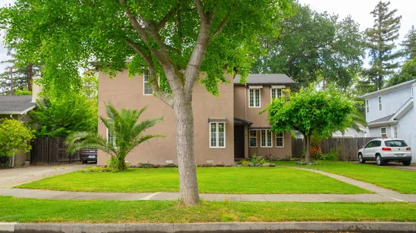 $762,000 | 10 Palm Avenue, Woodland, CA 95695