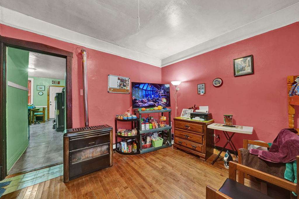 2231 West 23rd Place Chicago, IL 60608 - Photo 17 of 28