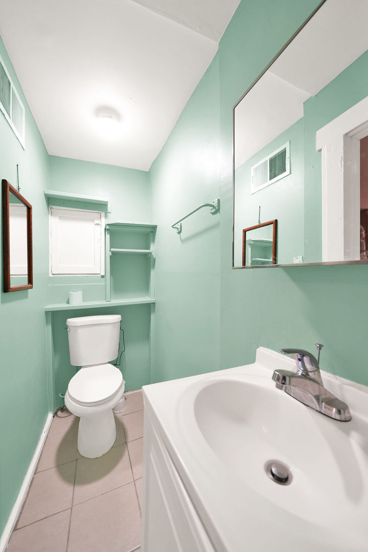 2231 West 23rd Place Chicago, IL 60608 - Photo 28 of 28