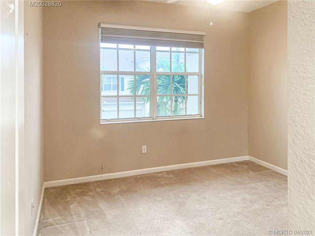 266 Southwest Walking Path Stuart, FL 34997 - Photo 17 of 27 Gallery Image 17