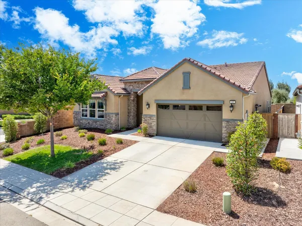 $645,500 | 602 Pinnacle Drive, Madera, CA 93636