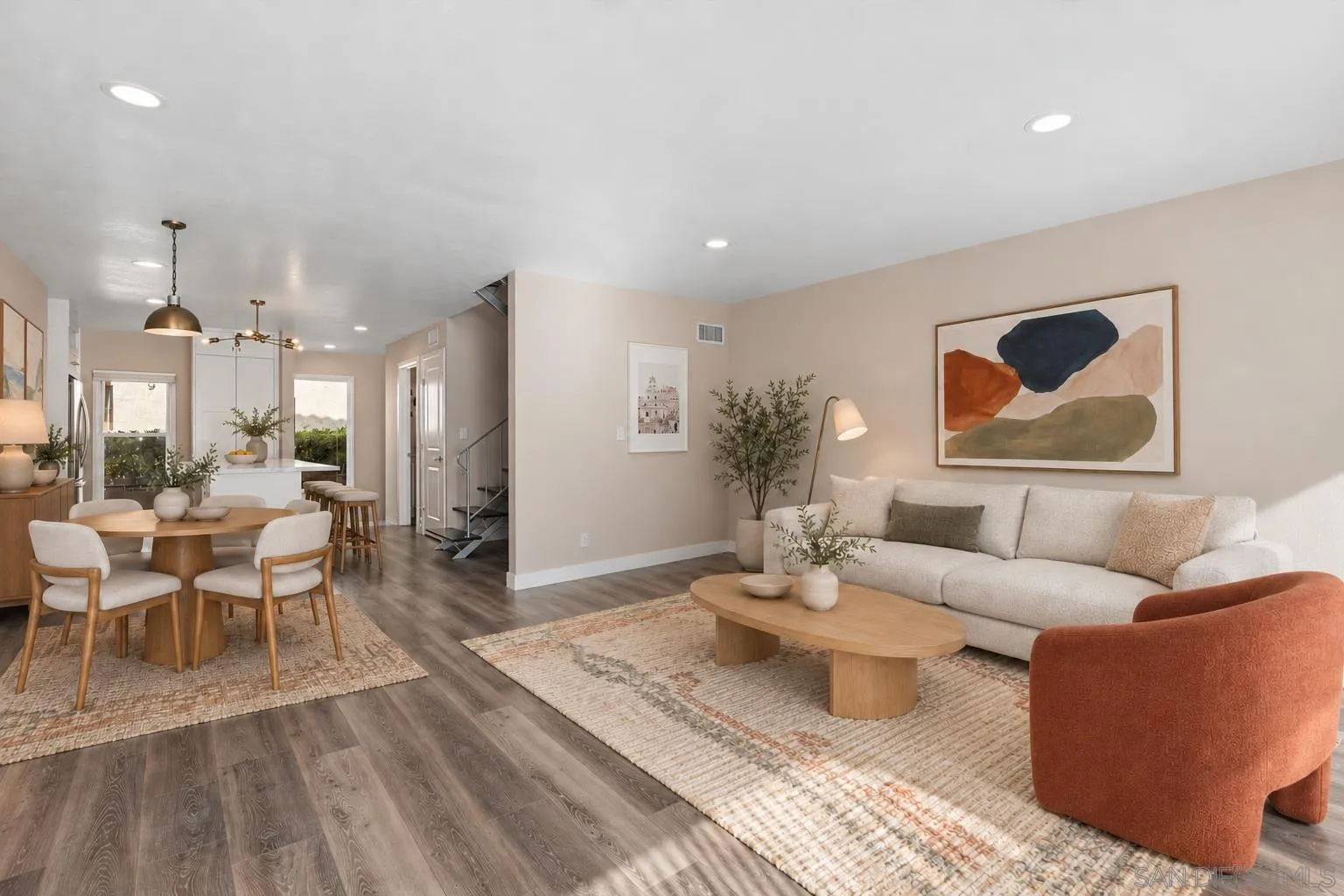 1913 Alga Road, Unit A Carlsbad, CA 92009 - Photo 5 of 21 Gallery Image 5