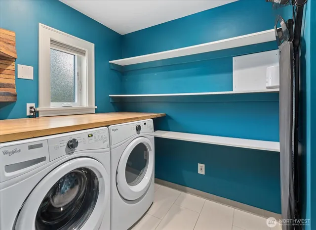 $650,000 | 14034 2nd Avenue Northwest, Unit B, Seattle, WA 98177