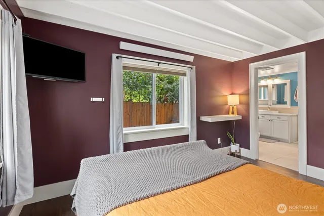 $650,000 | 14034 2nd Avenue Northwest, Unit B, Seattle, WA 98177