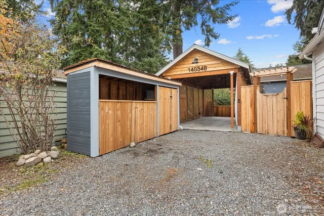 $650,000 | 14034 2nd Avenue Northwest, Unit B, Seattle, WA 98177