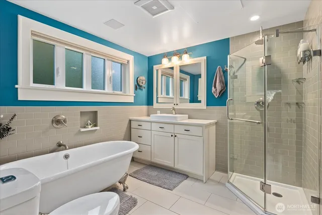 $650,000 | 14034 2nd Avenue Northwest, Unit B, Seattle, WA 98177