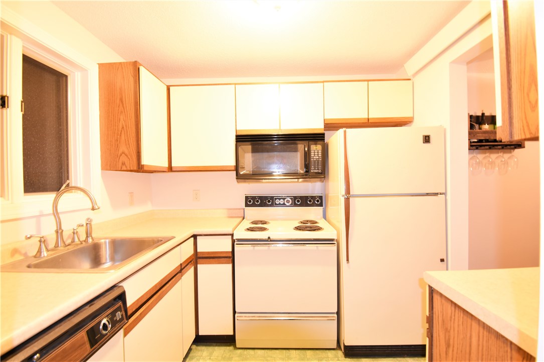 335 South Pier Road, Unit C3 Narragansett, RI 02882 - Photo 10 of 12