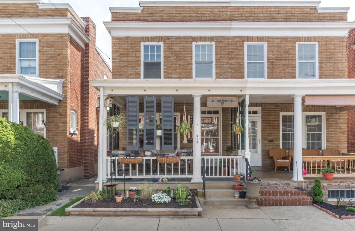 313 Ruby Street Lancaster, PA 17603 - Photo 1 of 29 Gallery Image 1