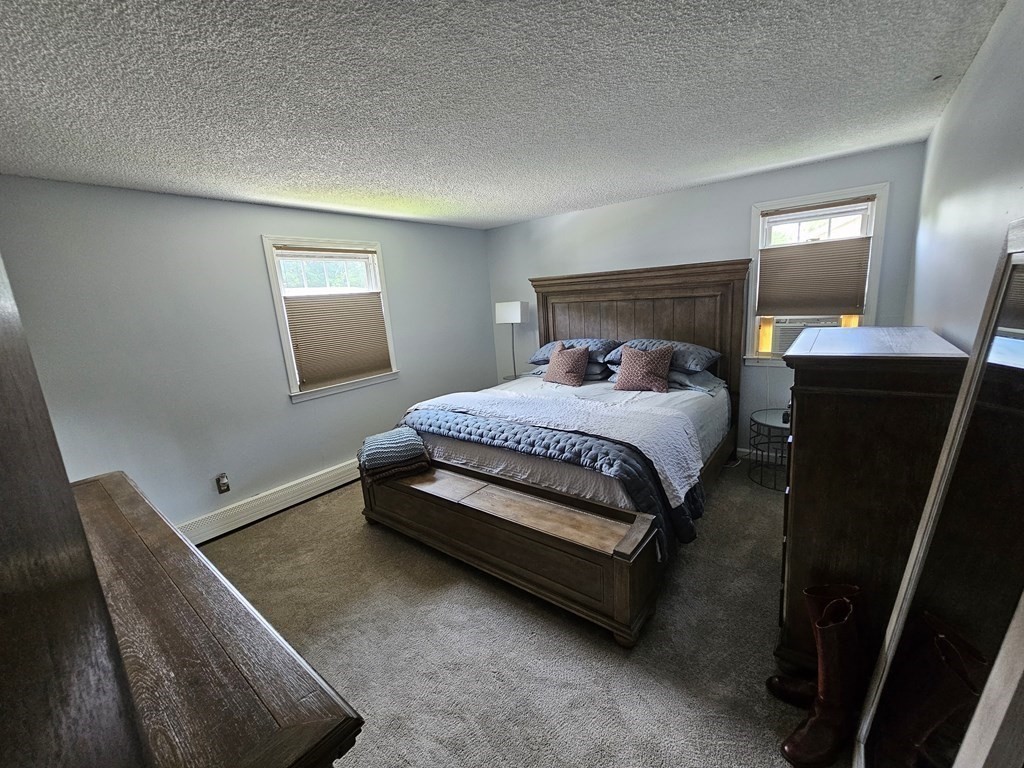 260 Roy Street Springfield, MA 01104 - Photo 13 of 31