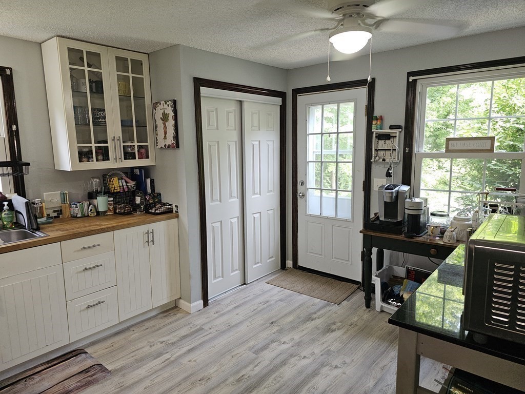 260 Roy Street Springfield, MA 01104 - Photo 23 of 31