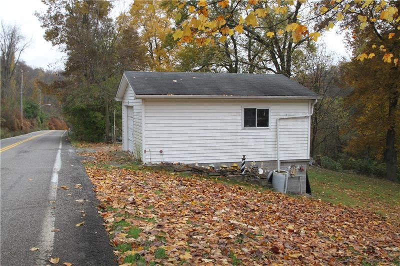1094 Indiana Road Verona, PA 15147 - Photo 2 of 25 Gallery Image 2