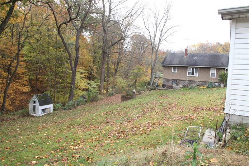 1094 Indiana Road Verona, PA 15147 - Photo 11 of 25 Gallery Image 11