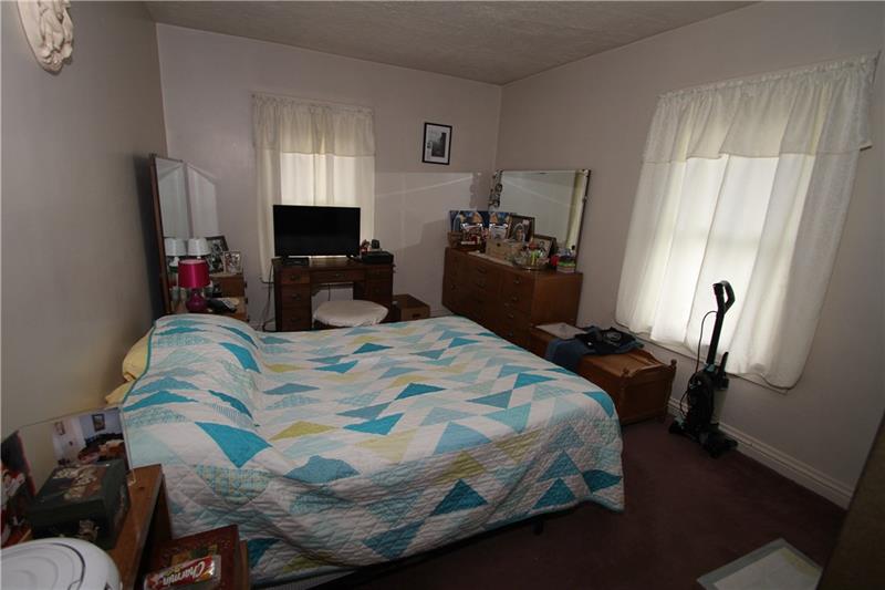 1094 Indiana Road Verona, PA 15147 - Photo 20 of 25 Gallery Image 20