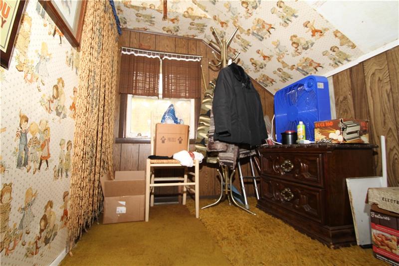 1094 Indiana Road Verona, PA 15147 - Photo 24 of 25 Gallery Image 24