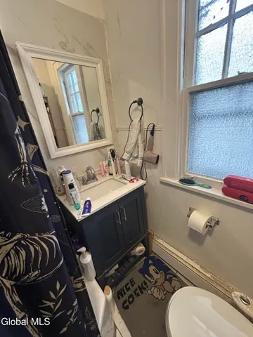 $224,000 | 30 Austain Avenue, Albany, NY 12205