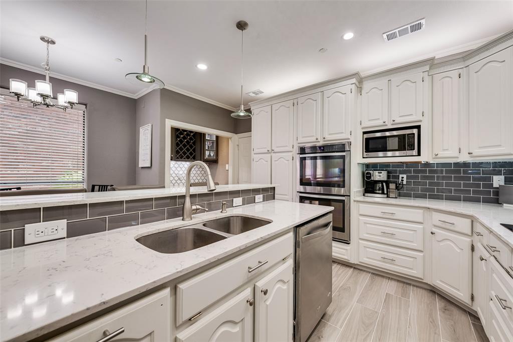 17060 Upper Bay Road Addison, TX 75001 - Photo 17 of 40