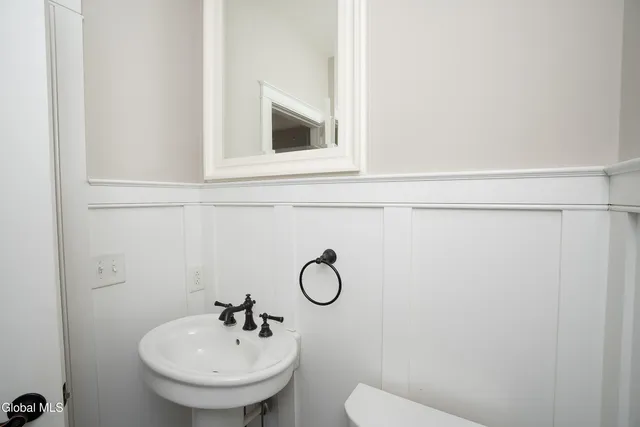 $1,100,000 | 135 Maple Avenue, Saratoga Springs, NY 12866