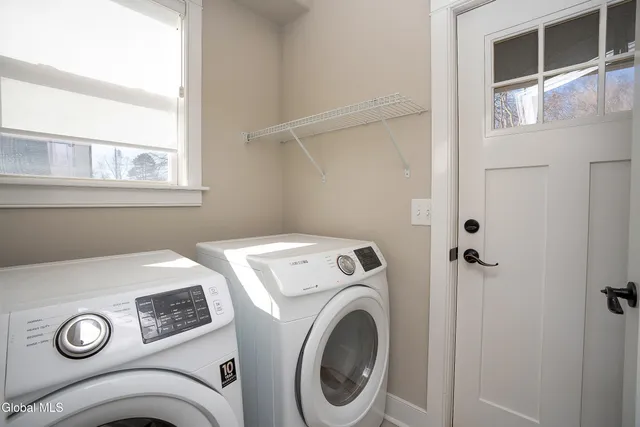 $1,100,000 | 135 Maple Avenue, Saratoga Springs, NY 12866