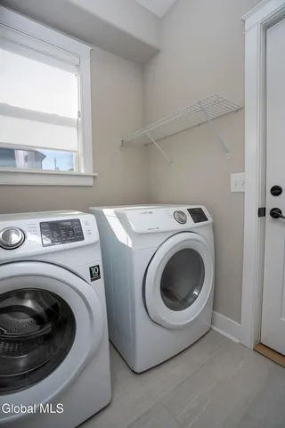 $1,100,000 | 135 Maple Avenue, Saratoga Springs, NY 12866