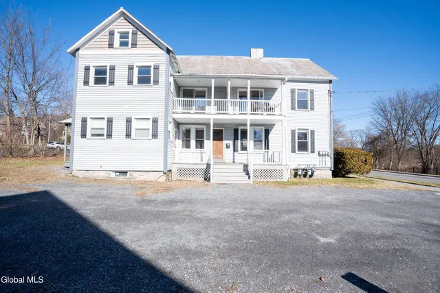 $1,100,000 | 135 Maple Avenue, Saratoga Springs, NY 12866