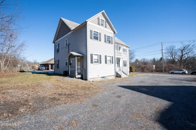 $1,100,000 | 135 Maple Avenue, Saratoga Springs, NY 12866