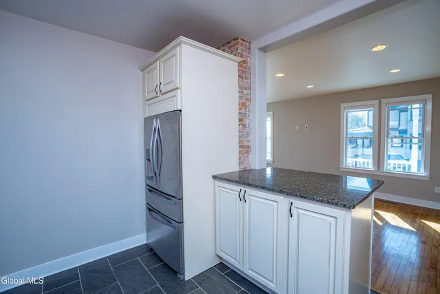 $1,100,000 | 135 Maple Avenue, Saratoga Springs, NY 12866