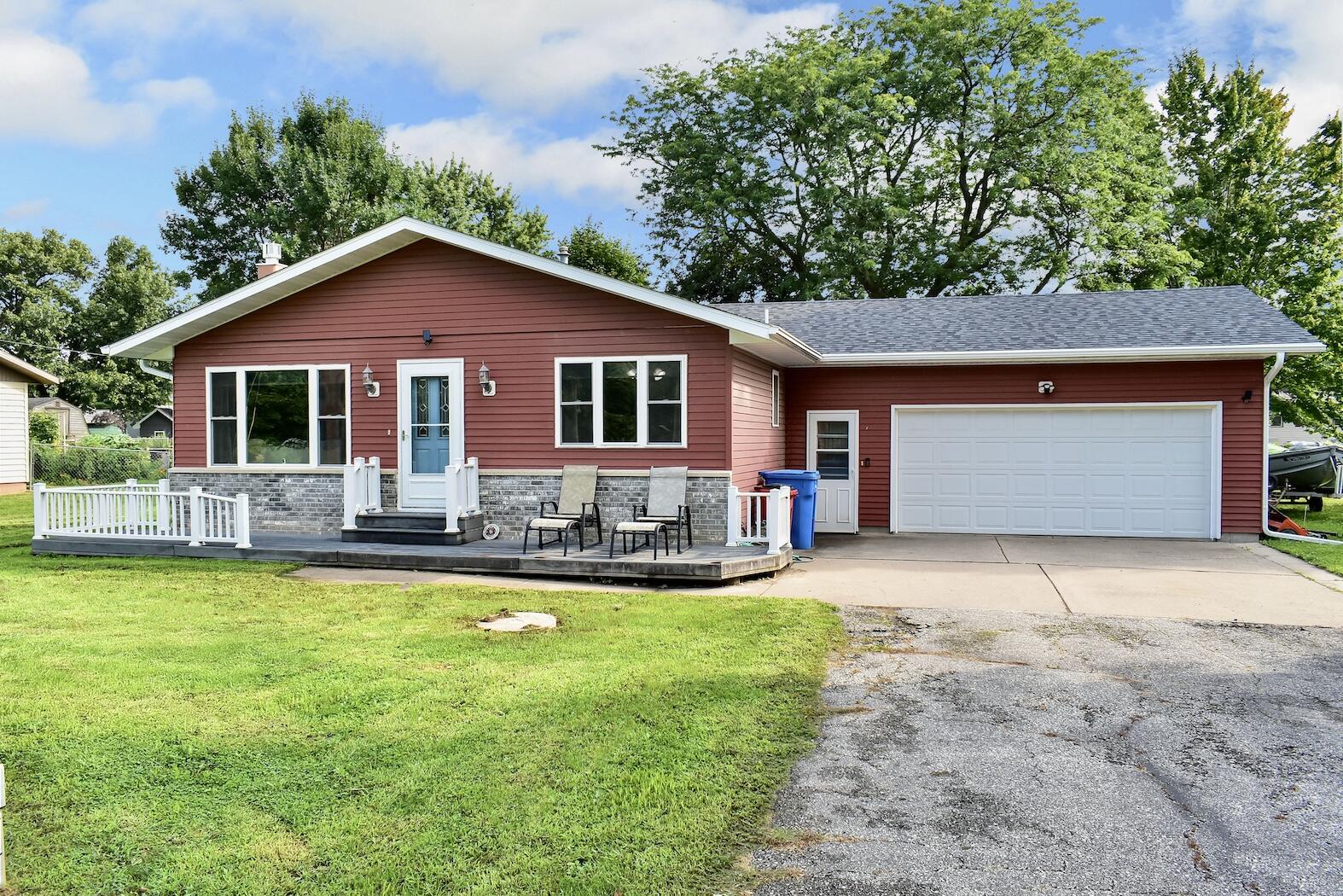 1 Front & Garage
