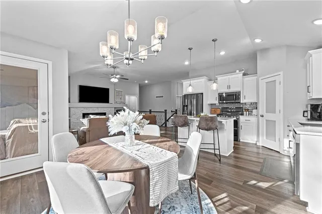 $529,900 | 13295 North Silver Ridge Drive, Platte City, MO 64079