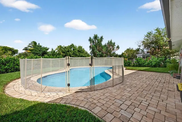 $625,000 | 10775 Northwest 40th Street, Coral Springs, FL 33065