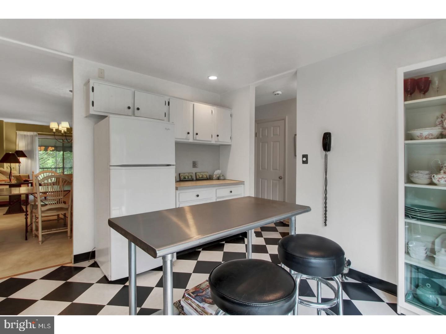 134 Merion Lane Reading, PA 19607 - Photo 9 of 24 Kitchen