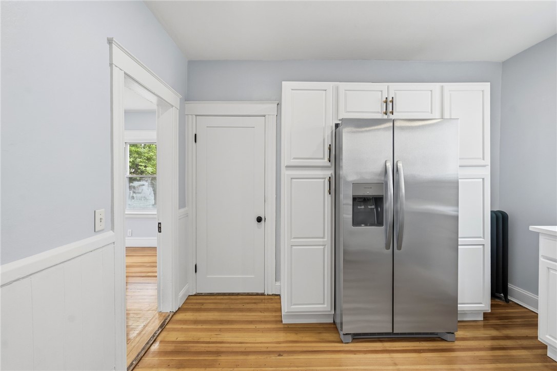 25 Lambert Street Cranston, RI 02910 - Photo 9 of 37