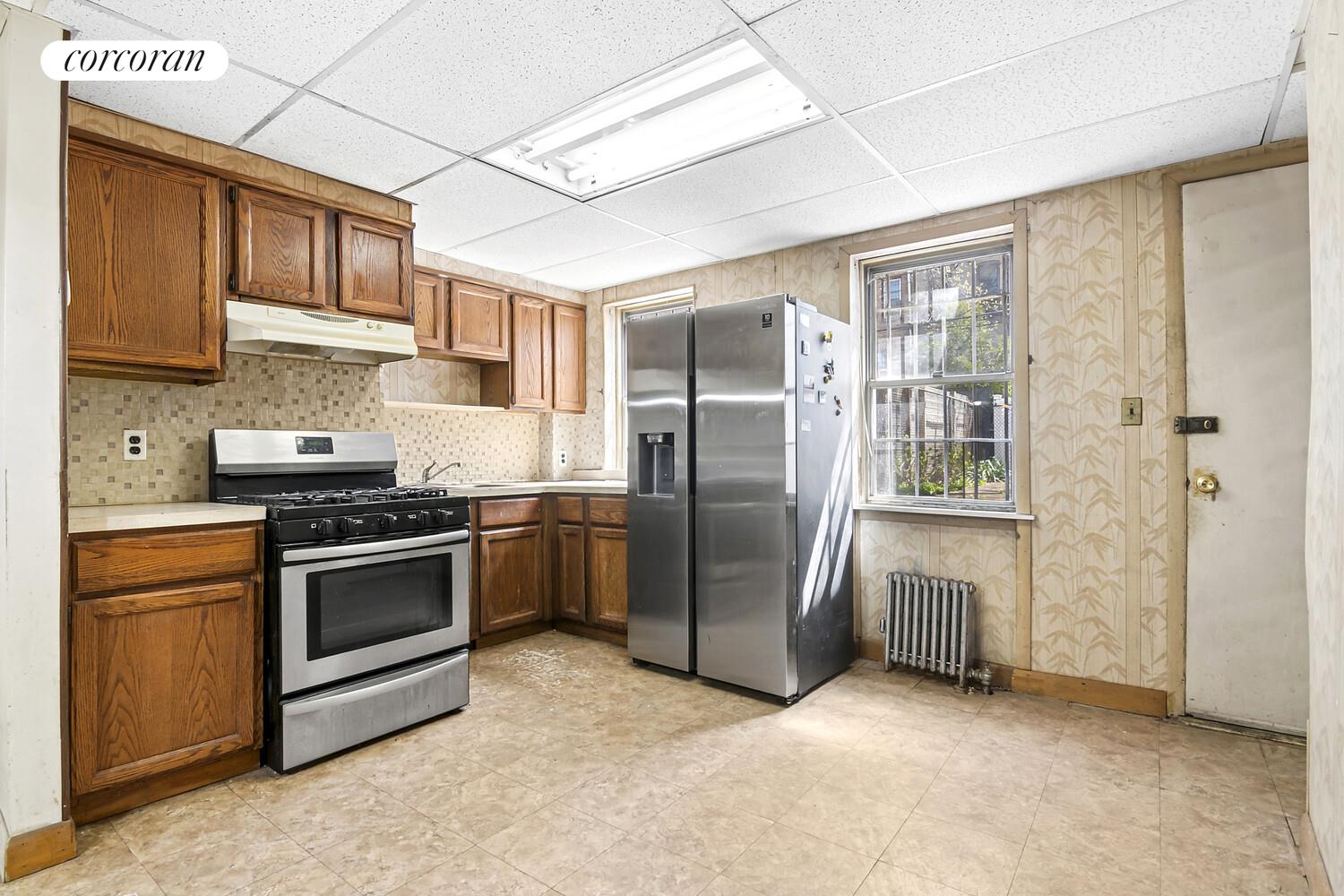 588 Monroe Street Brooklyn, NY 11221 - Photo 9 of 13