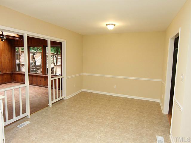 5404 Shadowbrook Drive Raleigh, NC 27612 - Photo 8 of 25 Gallery Image 8