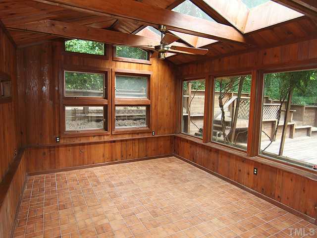 5404 Shadowbrook Drive Raleigh, NC 27612 - Photo 9 of 25 Gallery Image 9
