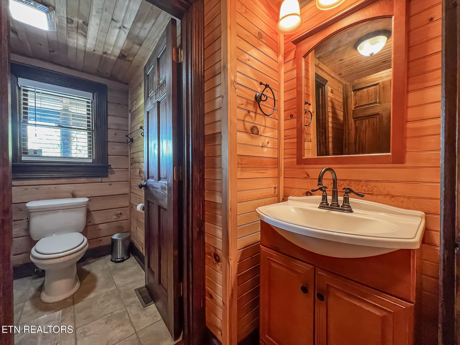 125 Lovely Bluff Road Rocky Top, TN 37769 - Photo 20 of 55 125 Lovely Bluff Road - -50