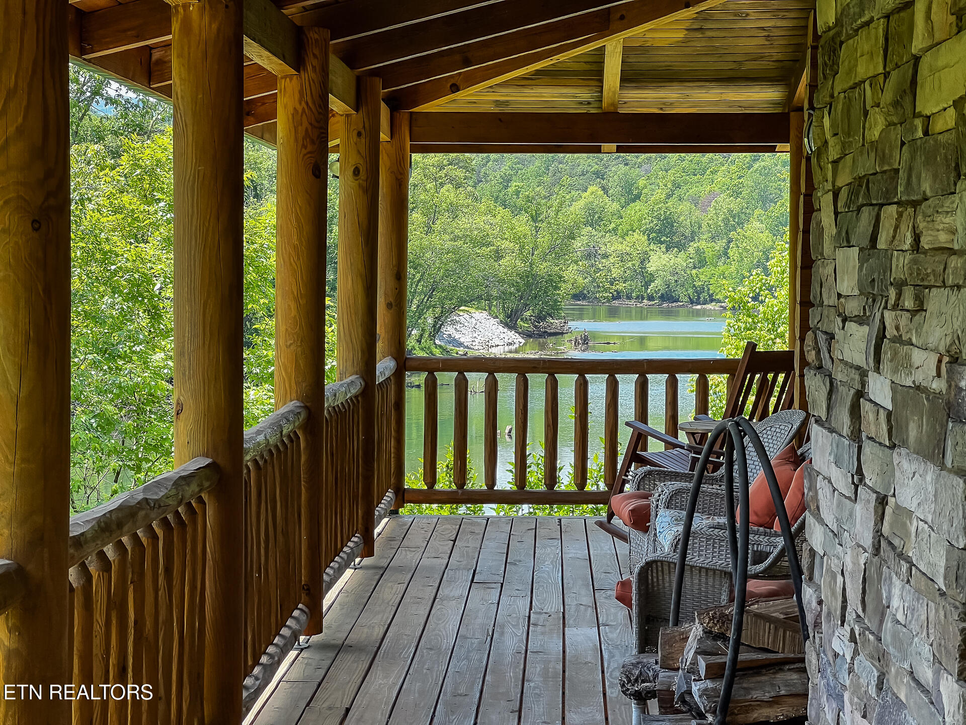 125 Lovely Bluff Road Rocky Top, TN 37769 - Photo 3 of 55 125 Lovely Bluff Road - -25