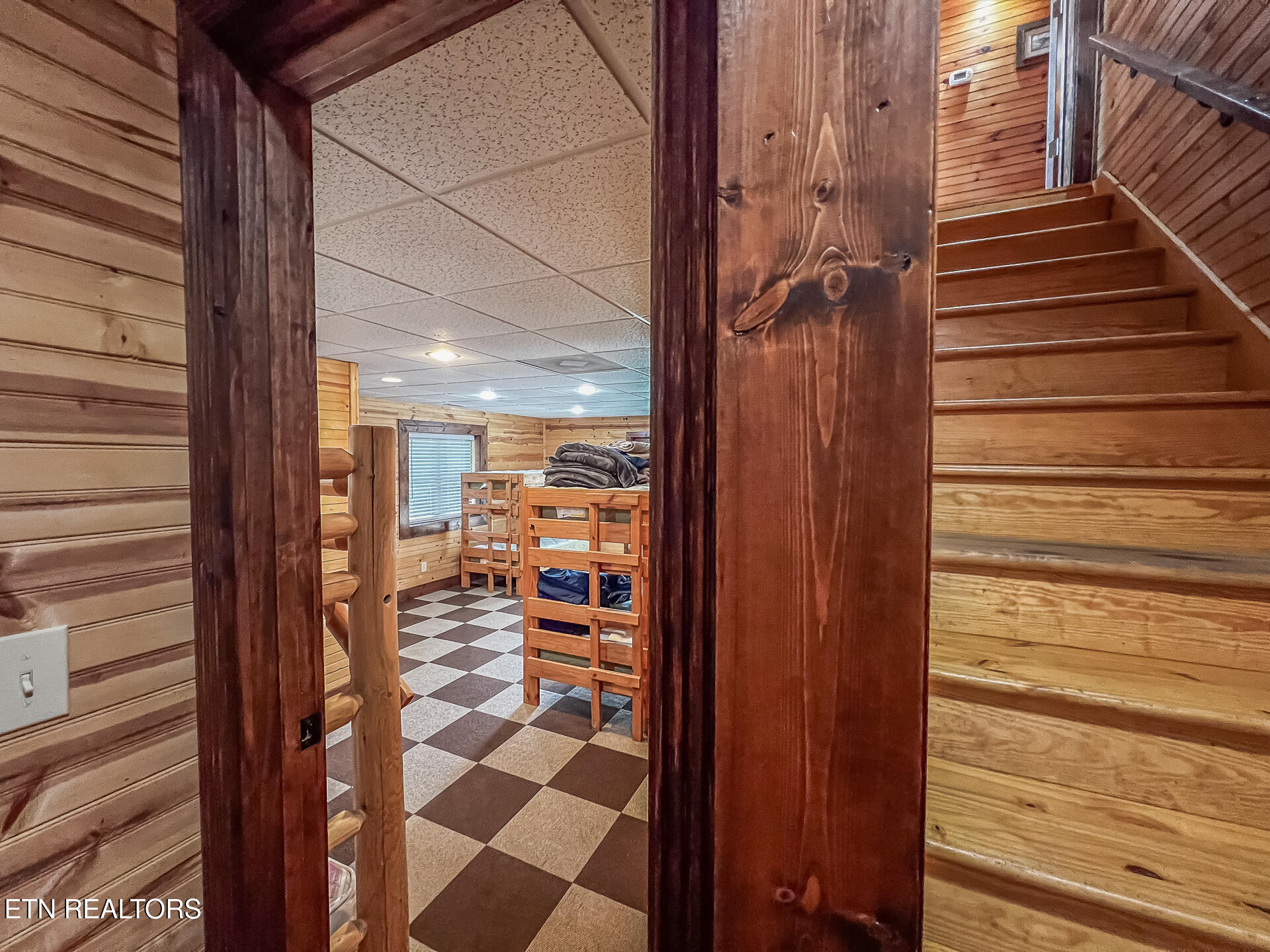 125 Lovely Bluff Road Rocky Top, TN 37769 - Photo 35 of 55 125 Lovely Bluff Road - -76