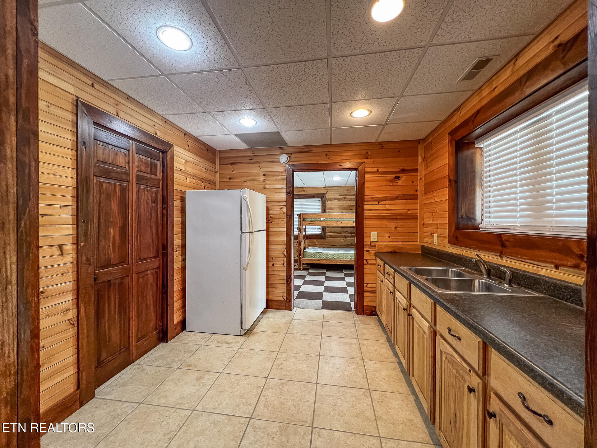 125 Lovely Bluff Road Rocky Top, TN 37769 - Photo 42 of 55 125 Lovely Bluff Road - -81