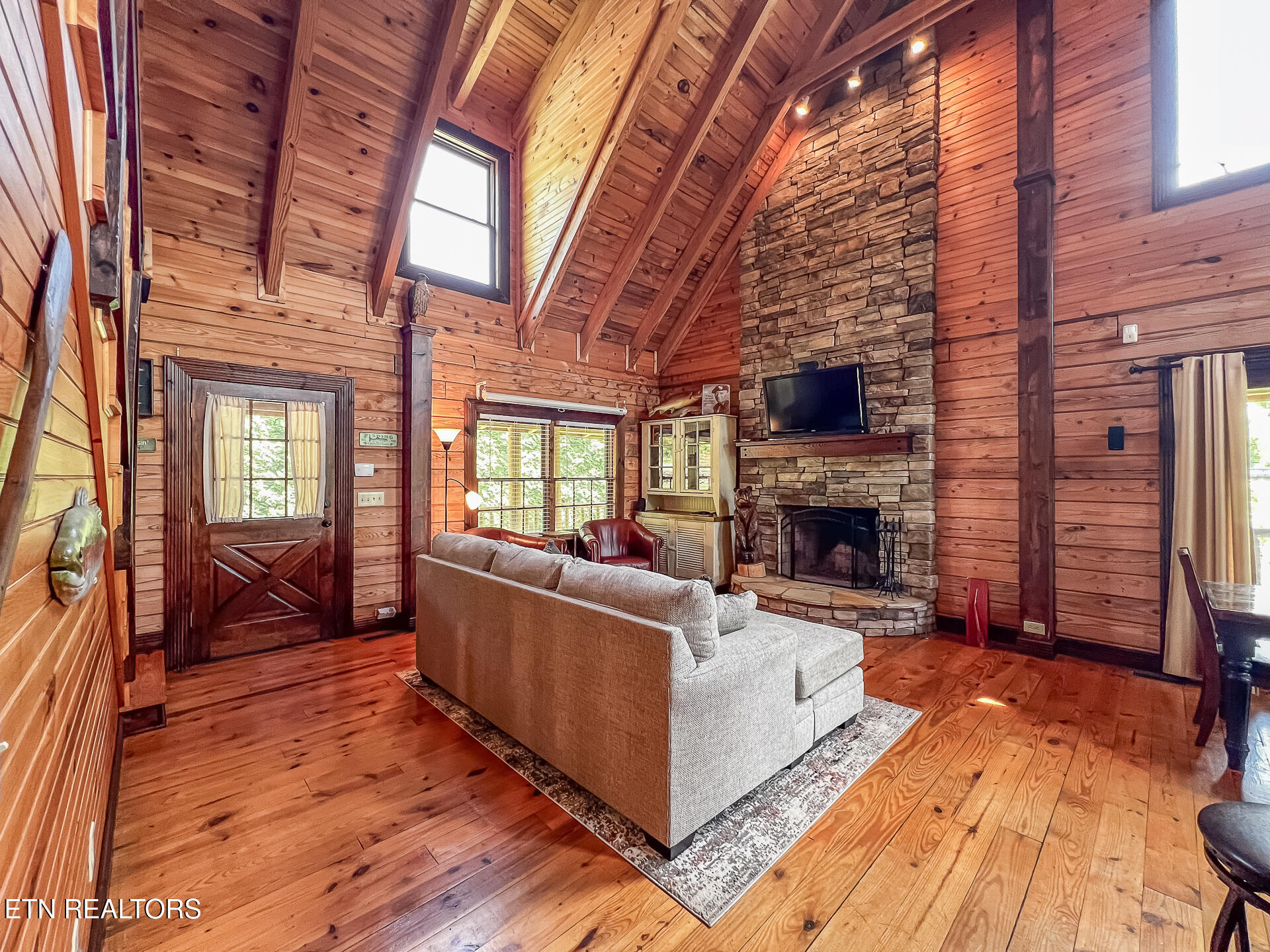 125 Lovely Bluff Road Rocky Top, TN 37769 - Photo 5 of 55 125 Lovely Bluff Road - -59