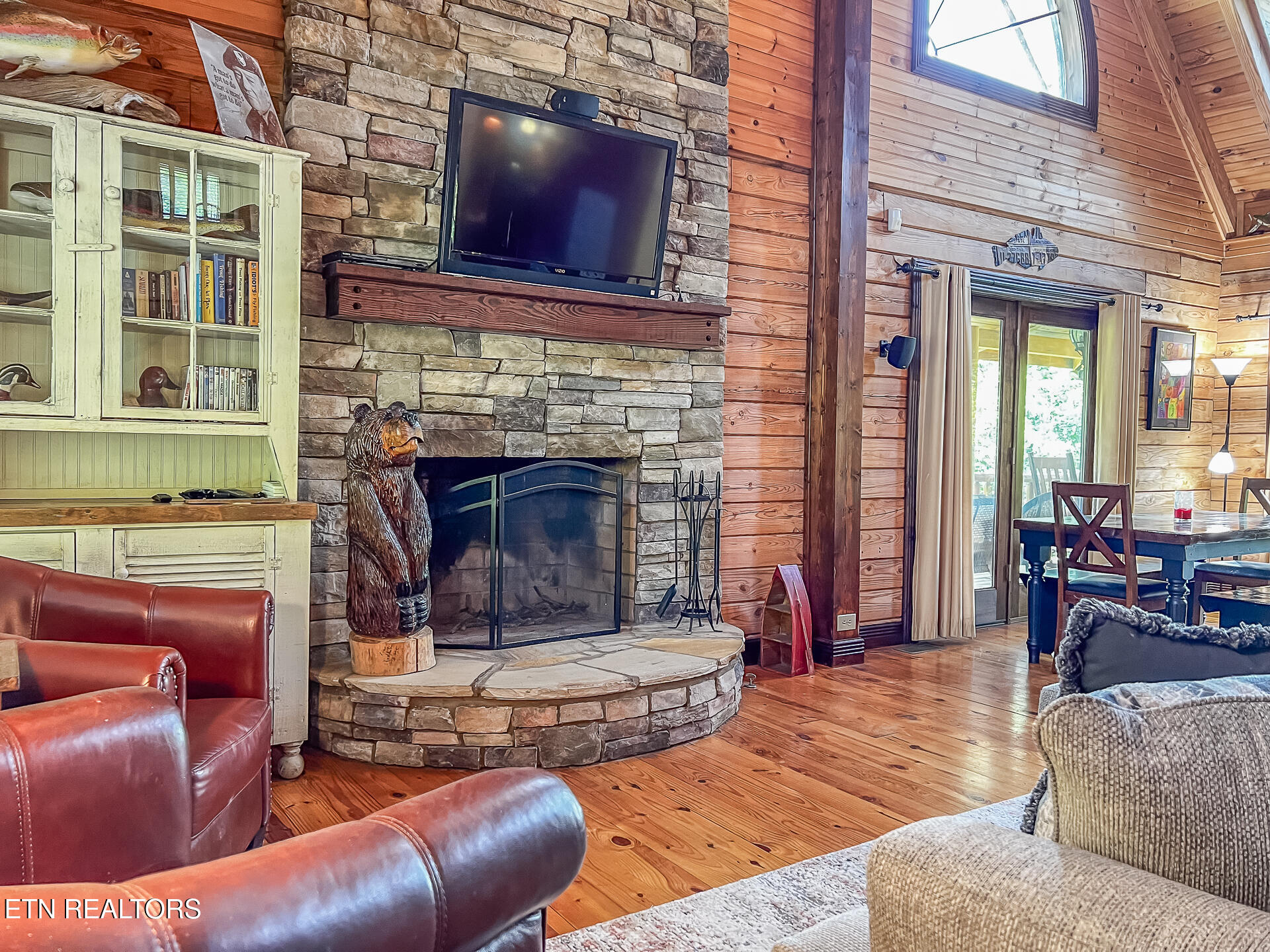 125 Lovely Bluff Road Rocky Top, TN 37769 - Photo 7 of 55 125 Lovely Bluff Road - -61