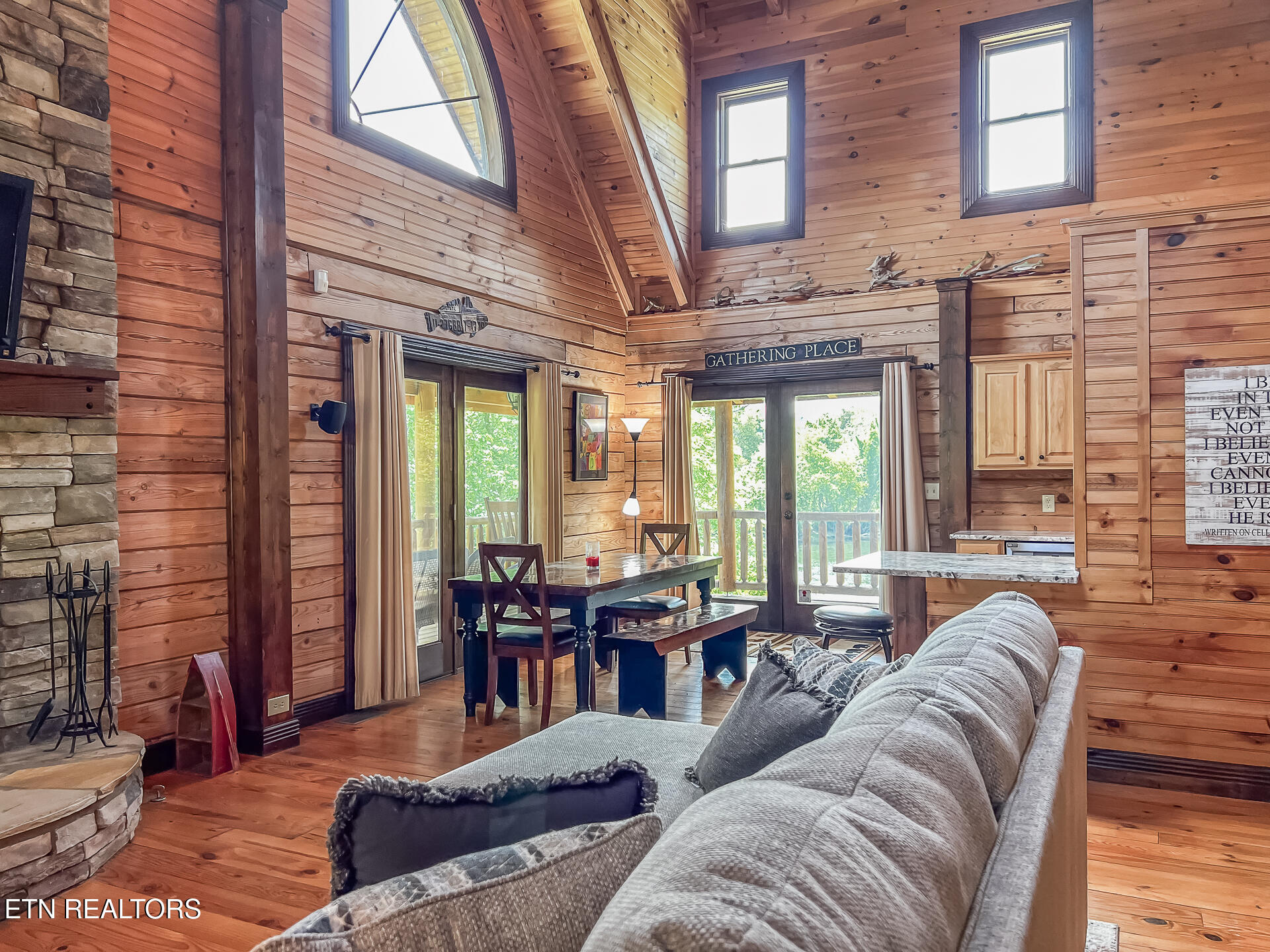 125 Lovely Bluff Road Rocky Top, TN 37769 - Photo 8 of 55 125 Lovely Bluff Road - -62