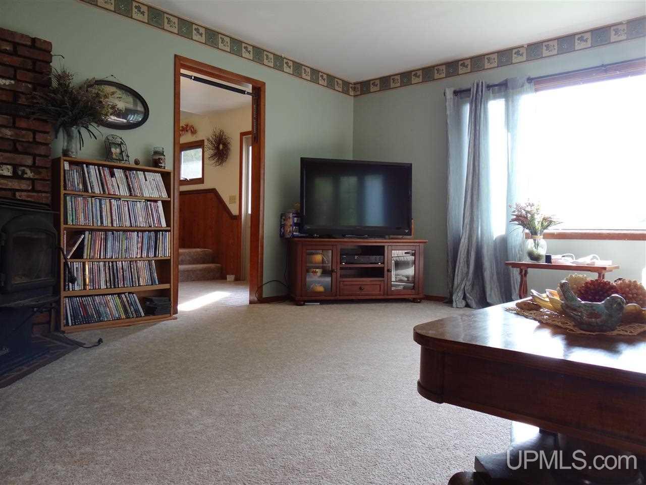 52835 Boston Road Calumet, MI 49913 - Photo 7 of 22