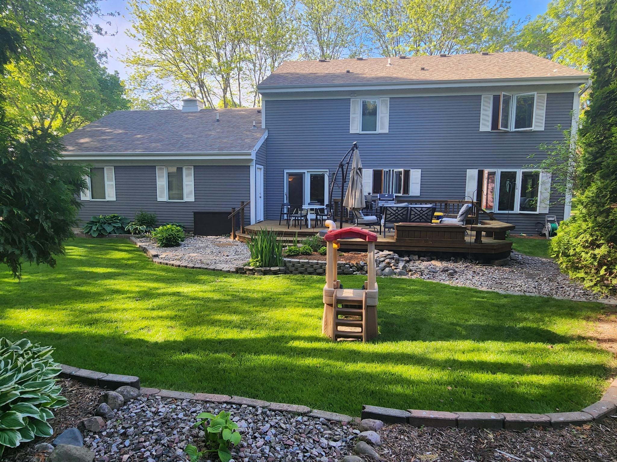 913 Sauk Ridge Madison, WI 53717 - Photo 2 of 32