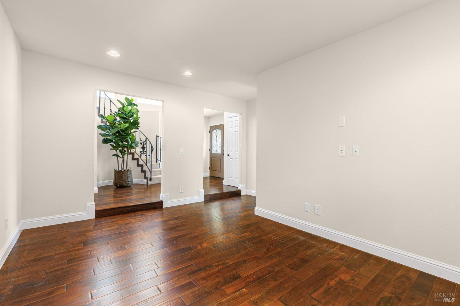 1767 Muir Court Fairfield, CA 94534 - Photo 7 of 44 Gallery Image 7