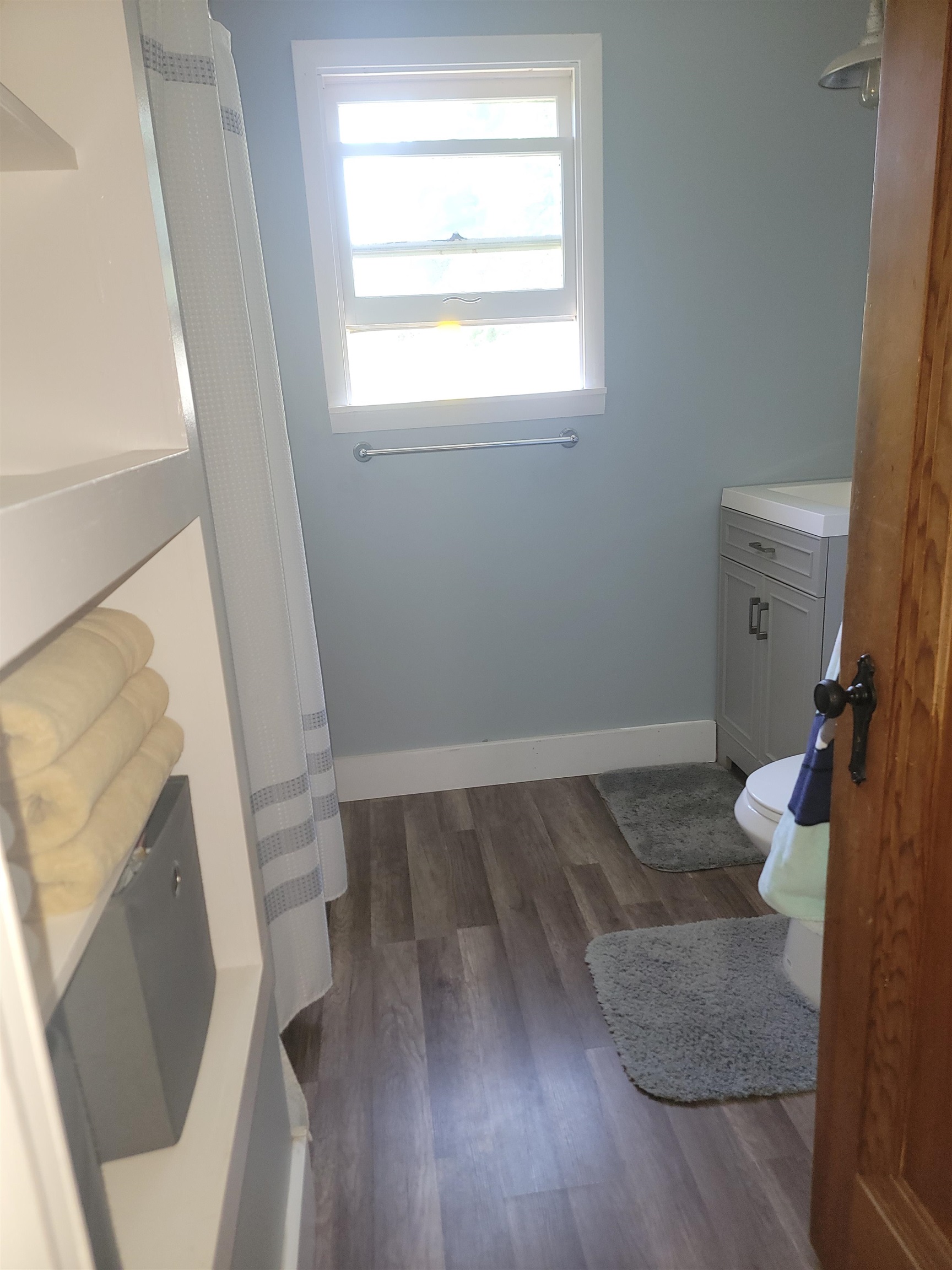 2142 Cass Avenue Road Bay City, MI 48708 - Photo 3 of 56