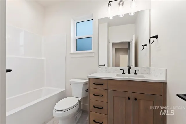 $579,880 | 6538 East Lucy Drive, Eagle, ID 83714